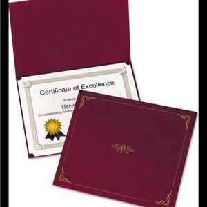 35 Count Oxford Certificate Holder 11 1/4 x 8 3/4 Burgundy 29900585BGD Letter Sz